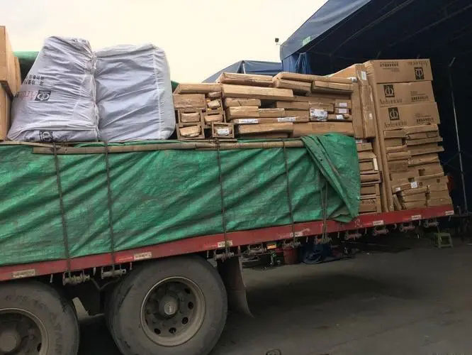 个旧家具托运